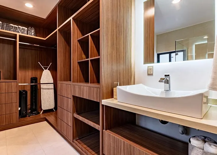 Polanco Living - Balcony, Workspace & Parking