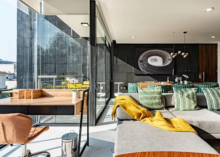Polanco Living - Balcony, Workspace & Parking