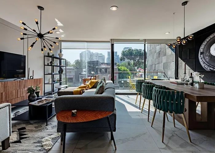 Polanco Living - Balcony, Workspace & Parking